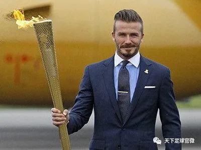 巴西足球历史最佳11人_巴西足球队历史最佳阵容_巴西队历史最佳阵容三套