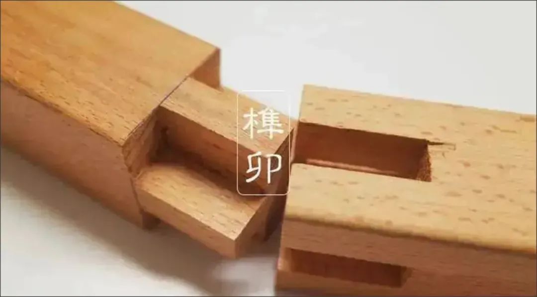 运动脚踝疼怎么办_脚踝痛还继续运动会怎么样_脚踝疼痛活动后缓解
