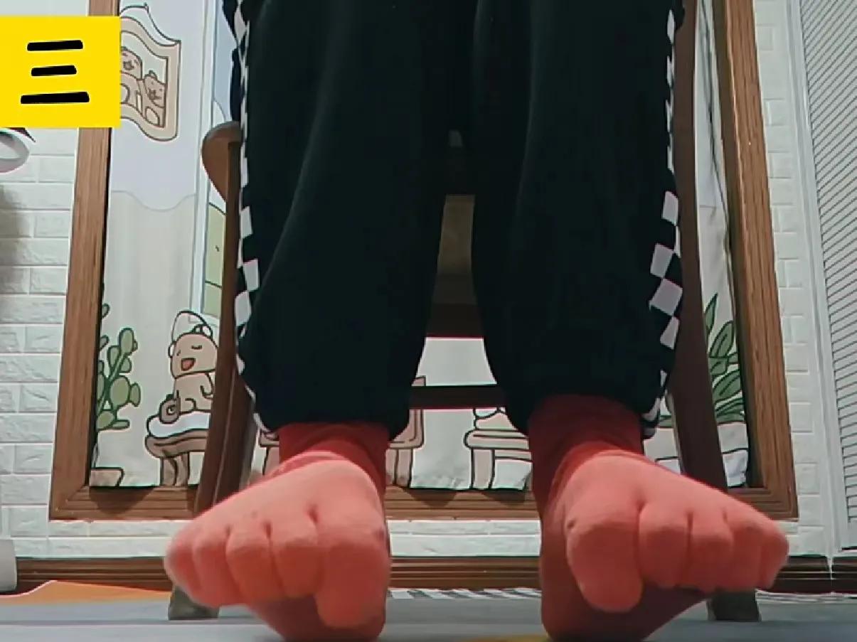 脚踝痛还继续运动会怎么样_运动脚踝疼怎么办_脚踝疼运动