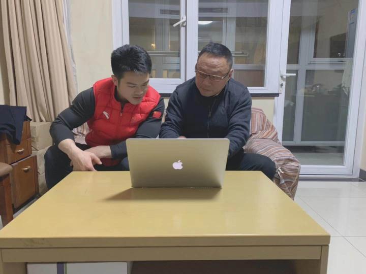 举重冠军解析_举重冠军叫啥_举重冠军2020