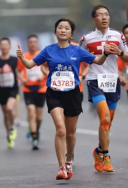马拉松说说夜晚文案_马拉松之夜说说_马拉松说说文案