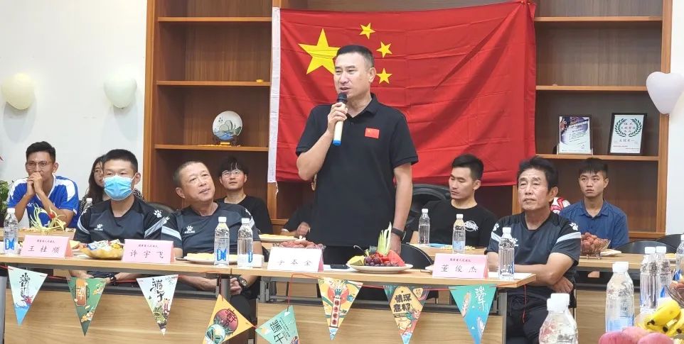 东京足球杯冠军世界是哪一届_东京足球杯冠军世界是哪个国家_东京世界杯足球冠军是谁