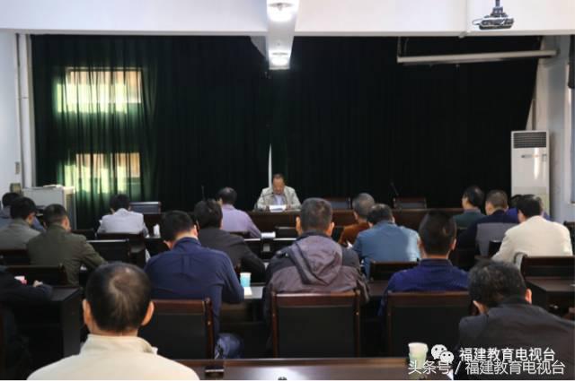 古田举重冠军_大田举重运动员_举重冠军老将