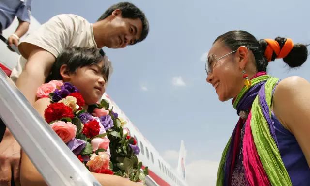 游泳运动冠军_好好游泳拿个世界冠军_游泳冠军谁
