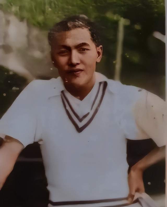 足球球王是谁_足球球王历史是哪个国家_历史足球球王是谁